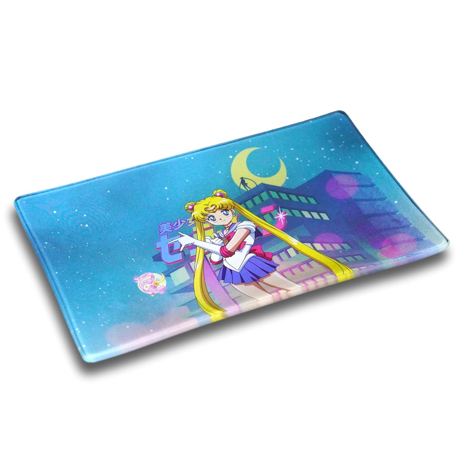 https://cheefkit.com/cdn/shop/products/Sailor-moon-themed-glass-rolling-tray_clipped_rev_2-2_900x.jpg?v=1621464334